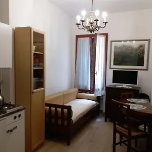  Apartment In Center